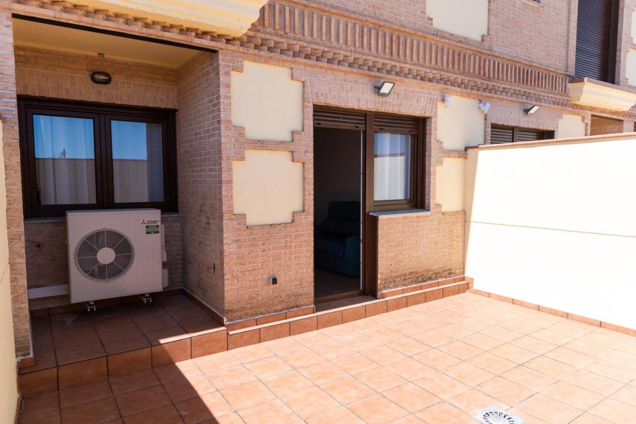 Apartamentos Hotel Carlos I Yuncos Exteriér fotografie